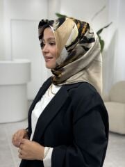 AKER SURA İPEK EŞARP