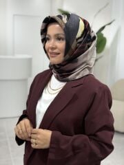 AKER SURA İPEK EŞARP