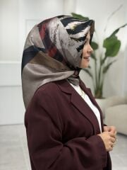 AKER SURA İPEK EŞARP