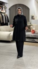 ESSWAAP ÖRGÜ DESEN DERİ GARNİLİ KREP PANTOLONLU TAKIM