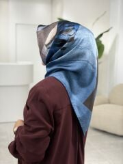 AKER SURA İPEK EŞARP