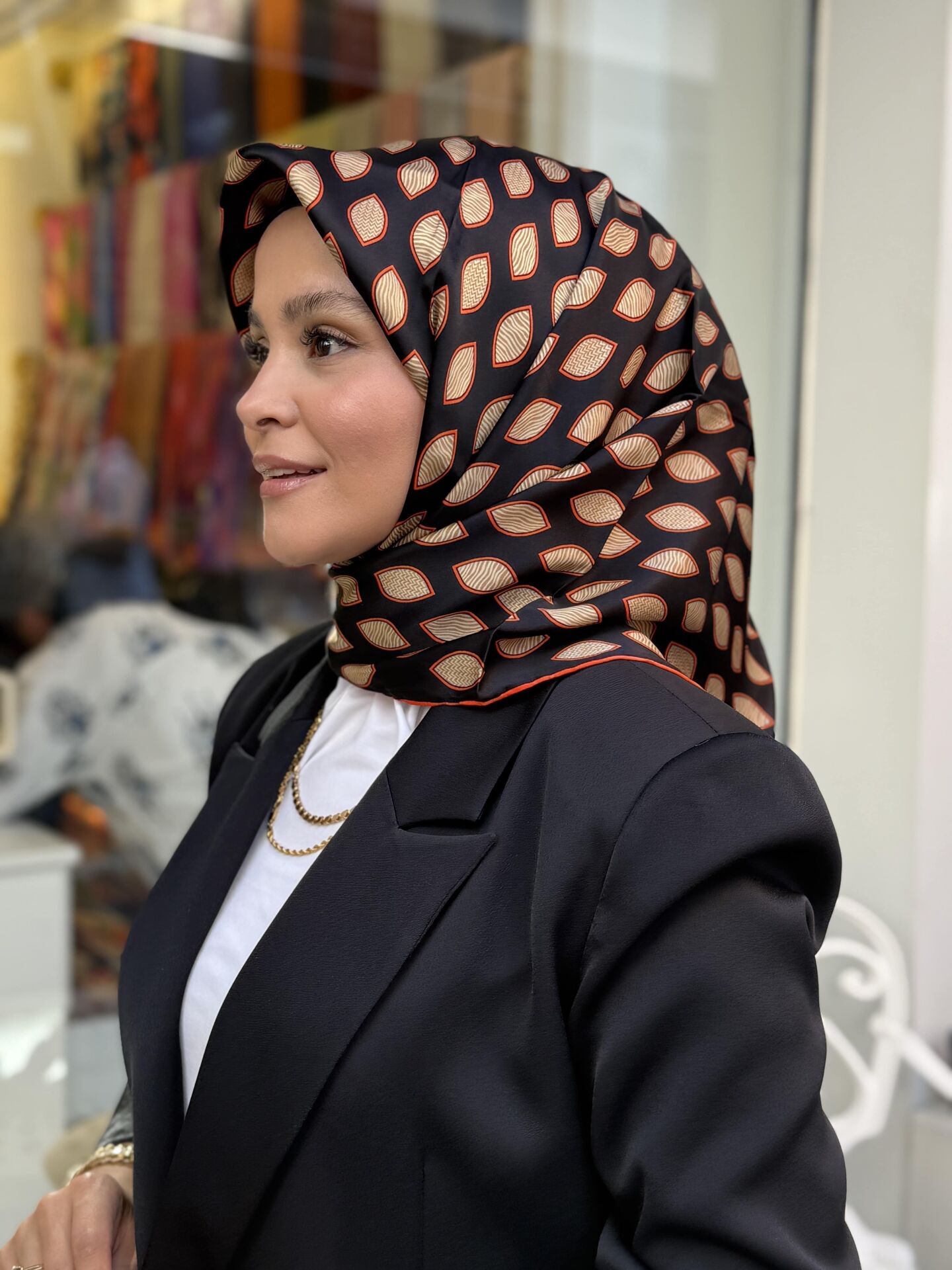 LA BOUTİQUE SURA İPEK EŞARP