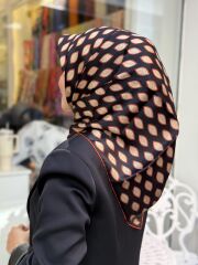 LA BOUTİQUE SURA İPEK EŞARP