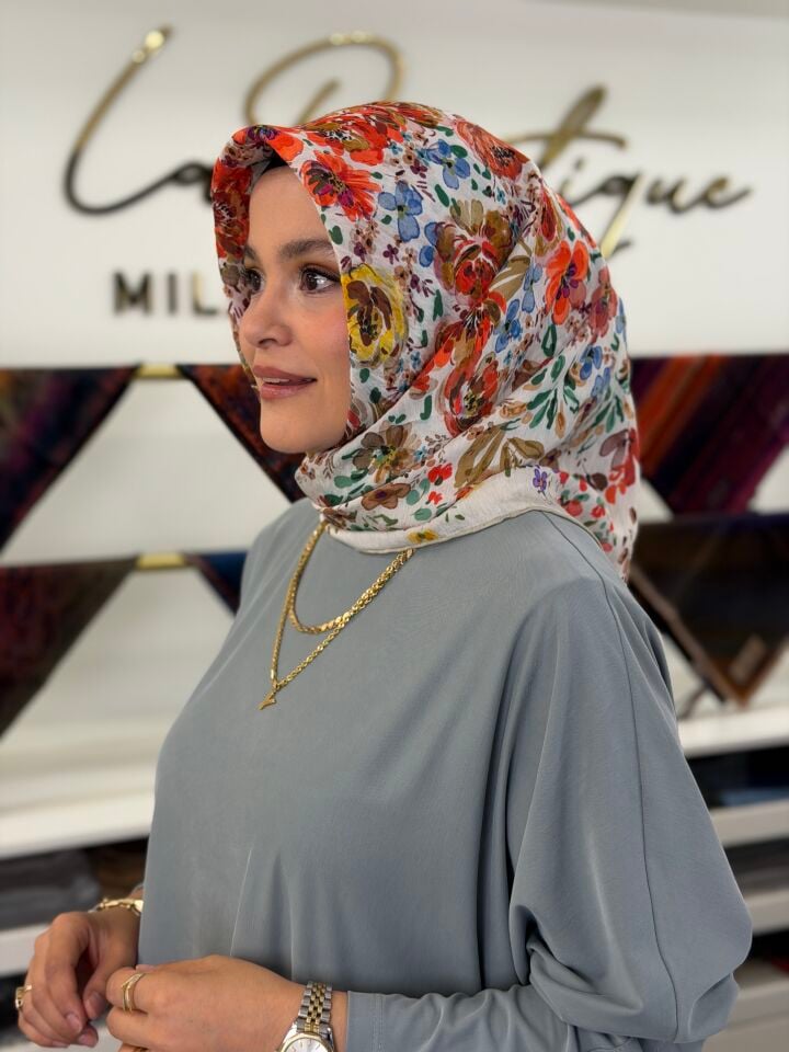 YAZ/GÜZ SERİSİ EŞARP