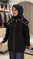 TIĞ TRİKO DENİZCİ YAKA ÖNDEN FERMUARLI DİKME TAŞLI TRİKO HIRKA SİYAH