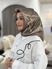 LA BOUTİQUE SURA İPEK EŞARP