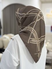 LA BOUTİQUE SURA İPEK EŞARP