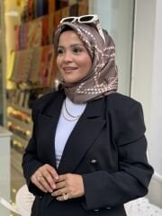 LA BOUTİQUE SURA İPEK EŞARP