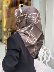 LA BOUTİQUE SURA İPEK EŞARP