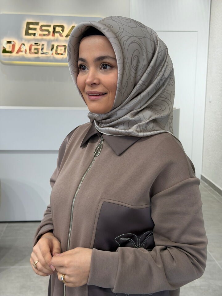 AKER SURA İPEK EŞARP