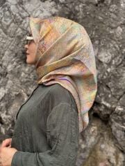 AKER SURA İPEK EŞARP