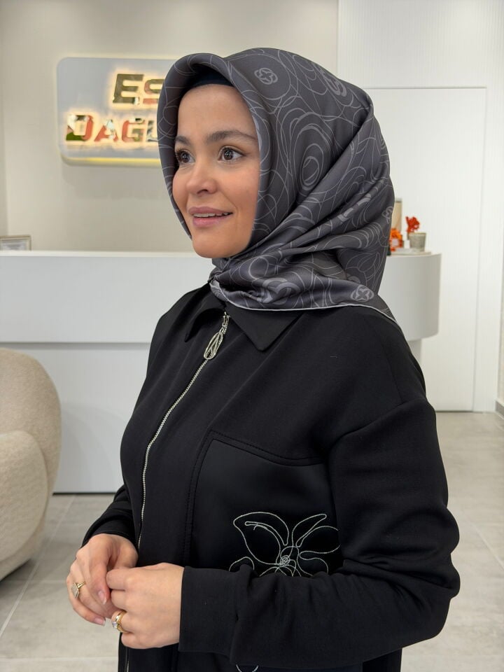 AKER SURA İPEK EŞARP