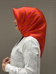 LA BOUTİQUE SURA İPEK EŞARP