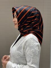 LA BOUTİQUE SURA İPEK EŞARP