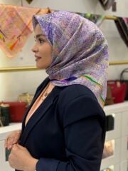 AKER SURA İPEK EŞARP