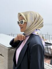 AKER SURA İPEK EŞARP