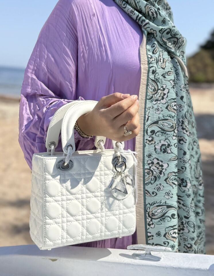 LEVİDOR İTHAL DERİ ÇANTA BEYAZ