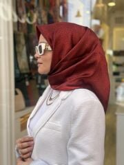 AKER SURA İPEK EŞARP