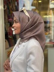 AKER SURA İPEK EŞARP