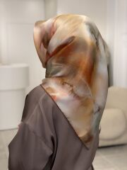 LA BOUTİQUE SURA İPEK EŞARP