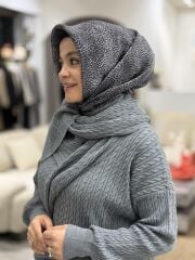 AKER SURA İPEK EŞARP