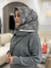 AKER SURA İPEK EŞARP