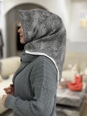 AKER SURA İPEK EŞARP