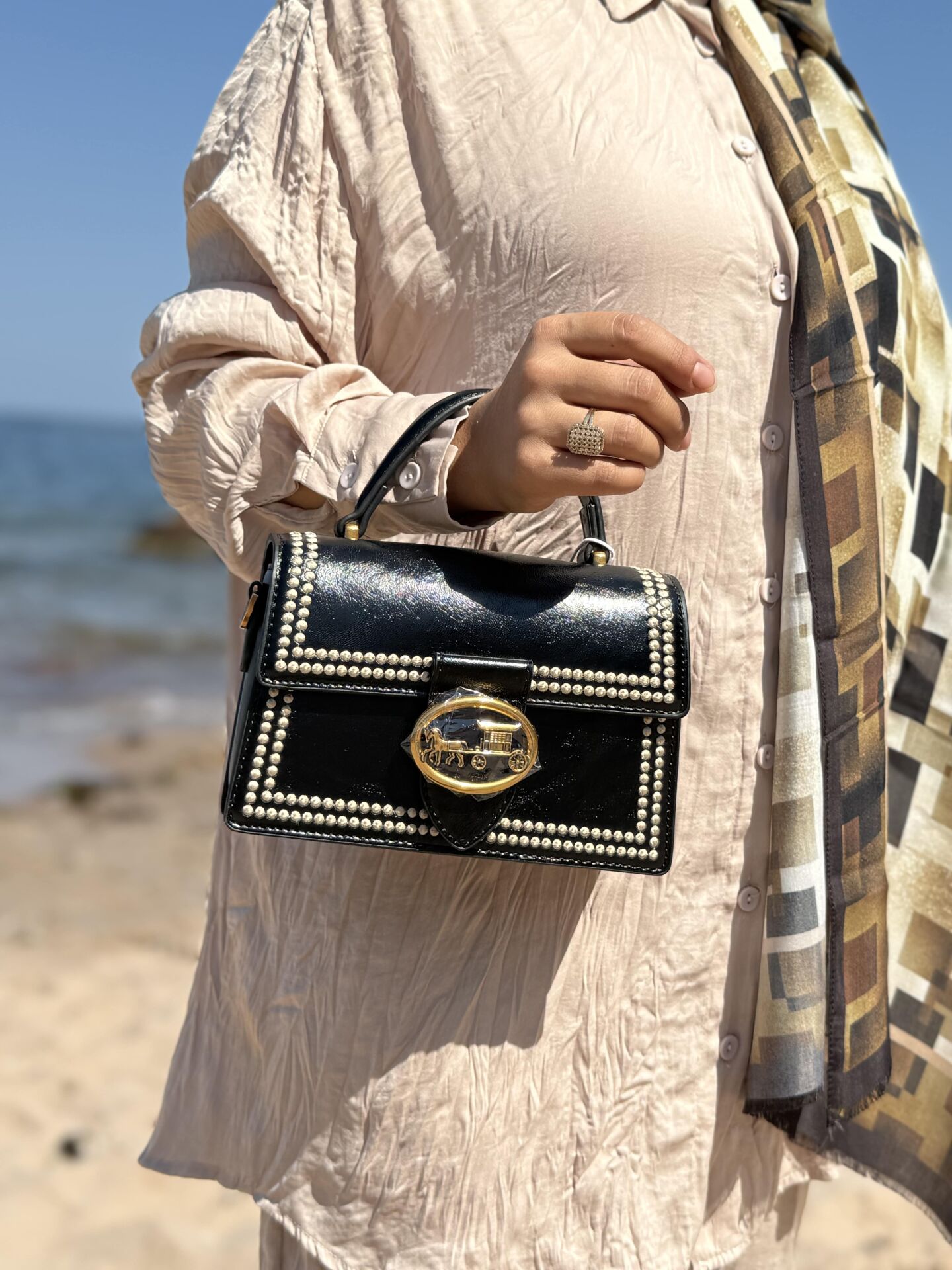 LEVİDOR İTHAL DERİ ÇANTA SİYAH