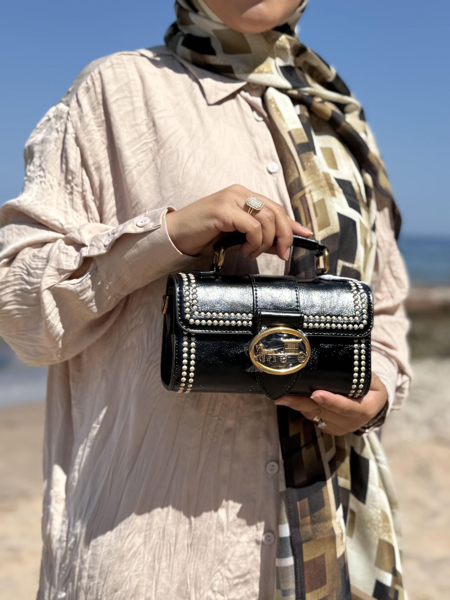 LEVİDOR İTHAL DERİ ÇANTA SİYAH