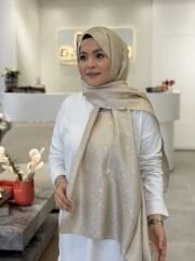 ARMANDA JAKAR ŞAL KOYU BEJ