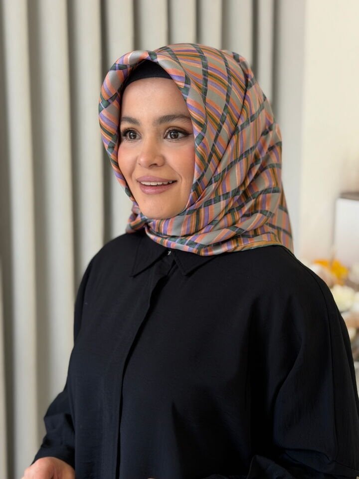 BELLİ TWİLL İPEK EŞARP