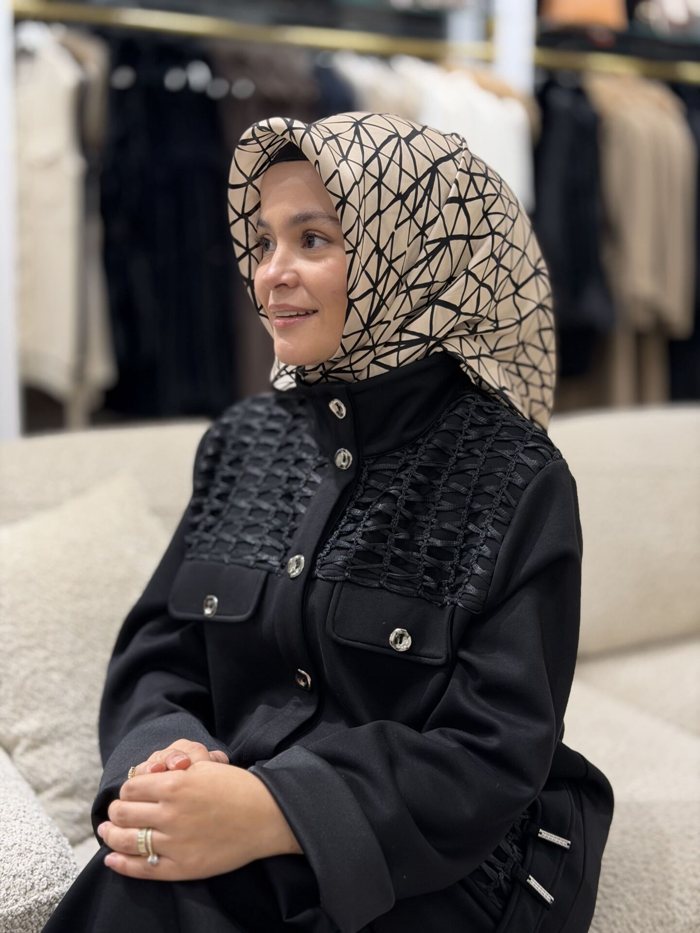 LA BOUTİQUE SURA İPEK EŞARP