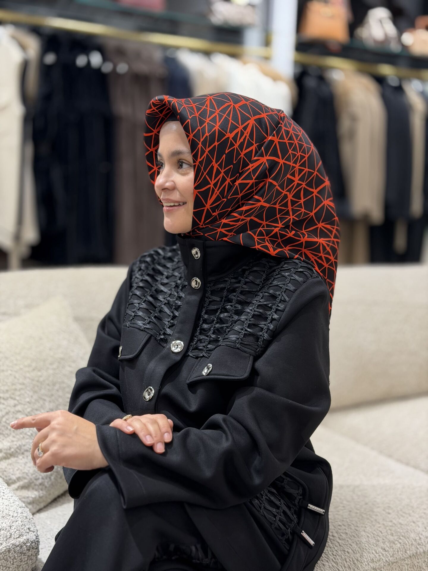 LA BOUTİQUE SURA İPEK EŞARP