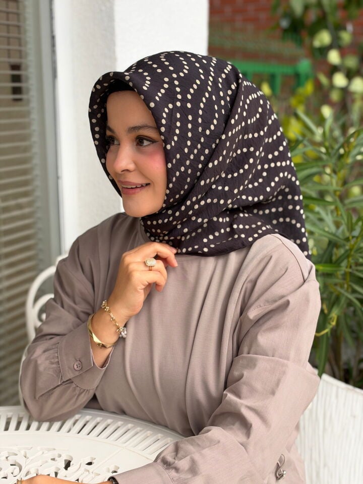 YAZ/GÜZ SERİSİ EŞARP