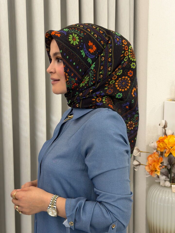 YAZ/GÜZ SERİSİ EŞARP