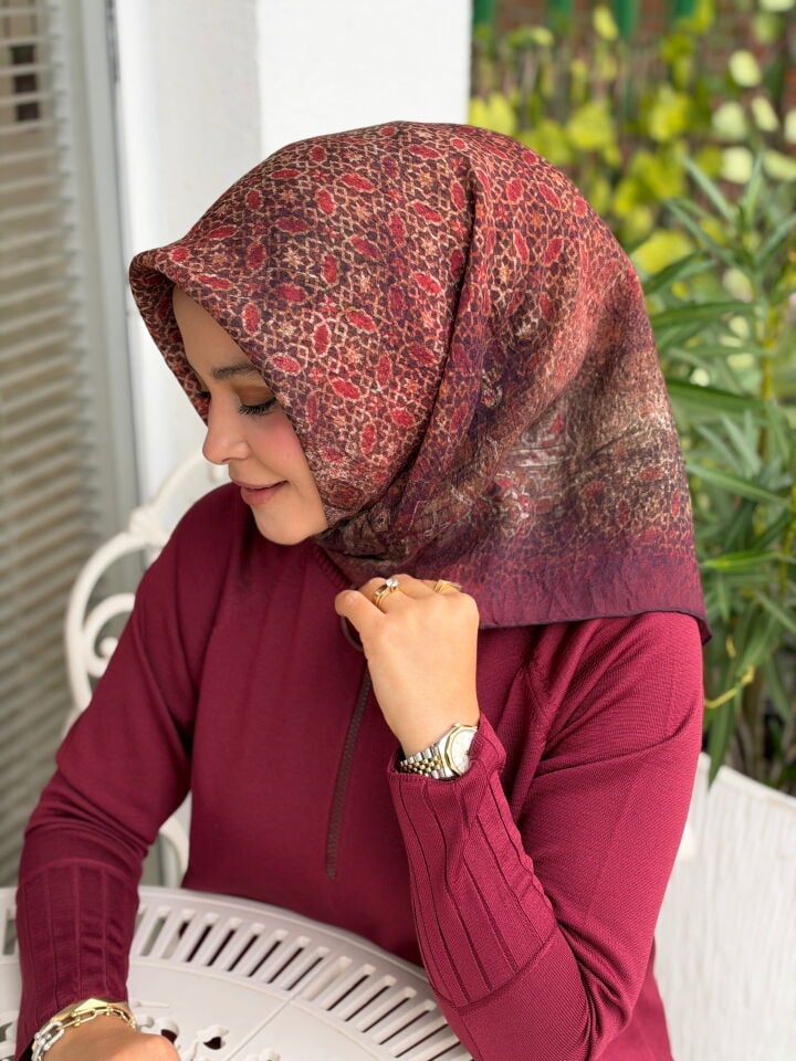 YAZ/GÜZ SERİSİ EŞARP