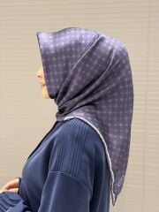 AKER SURA İPEK EŞARP