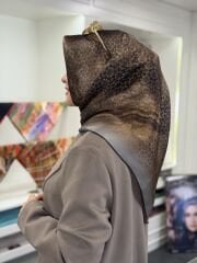 LA BOUTİQUE SURA İPEK EŞARP