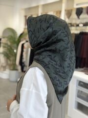 AKER SURA İPEK EŞARP