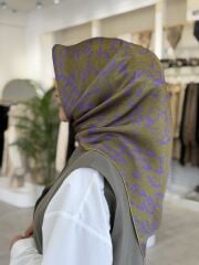 AKER SURA İPEK EŞARP