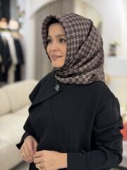 AKER SURA İPEK EŞARP