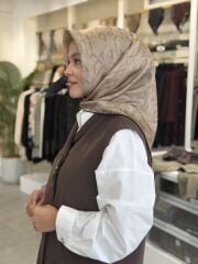 AKER SURA İPEK EŞARP