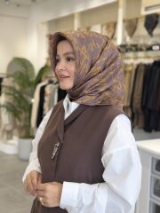 AKER SURA İPEK EŞARP