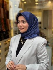 AKER SURA İPEK EŞARP