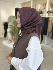 AKER SURA İPEK EŞARP