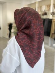 AKER SURA İPEK EŞARP