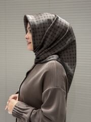 AKER SURA İPEK EŞARP