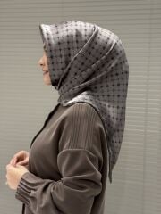 AKER SURA İPEK EŞARP