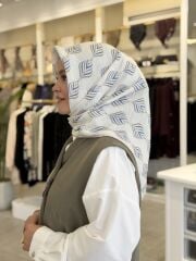 YAZ/GÜZ SERİSİ EŞARP