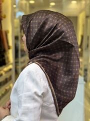 AKER SURA İPEK EŞARP